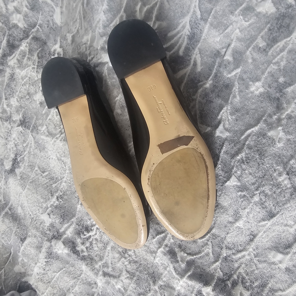 Salvatore Ferragamo Black Women's Flats